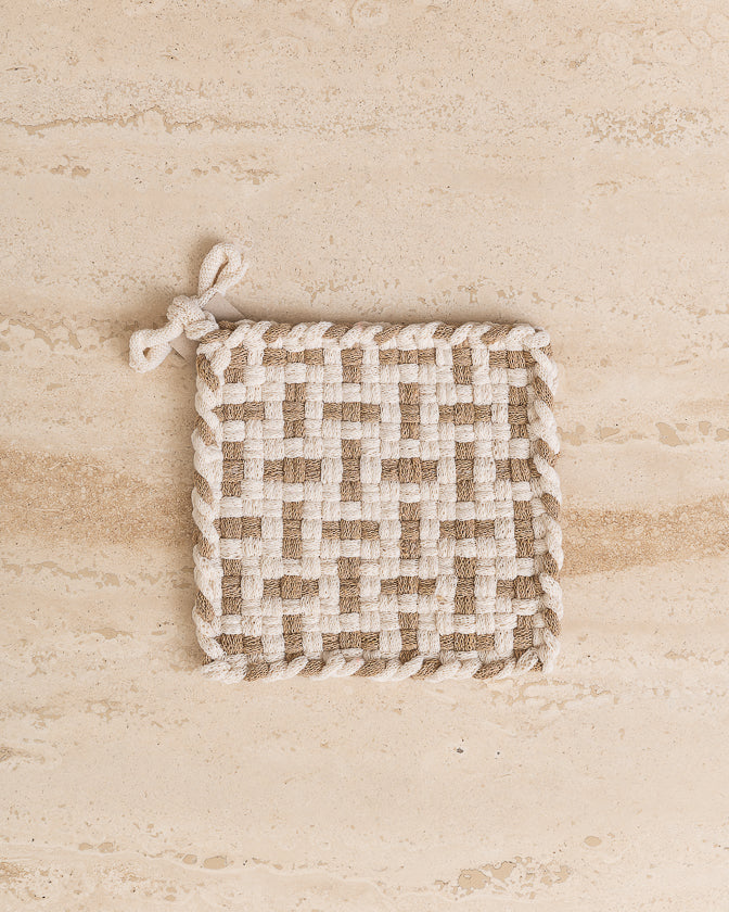 HANDWOVEN POTHOLDER