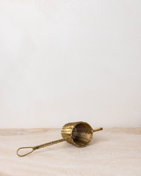 WOVEN BRASS TEA STRAINER
