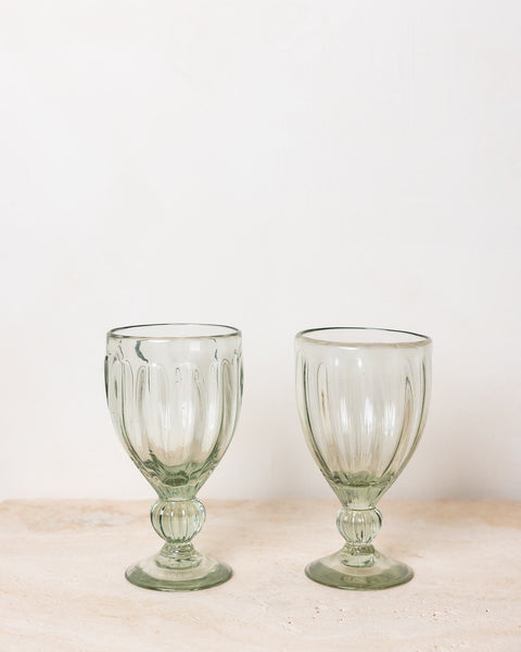 HANDBLOWN FLUTED WINE GLASS