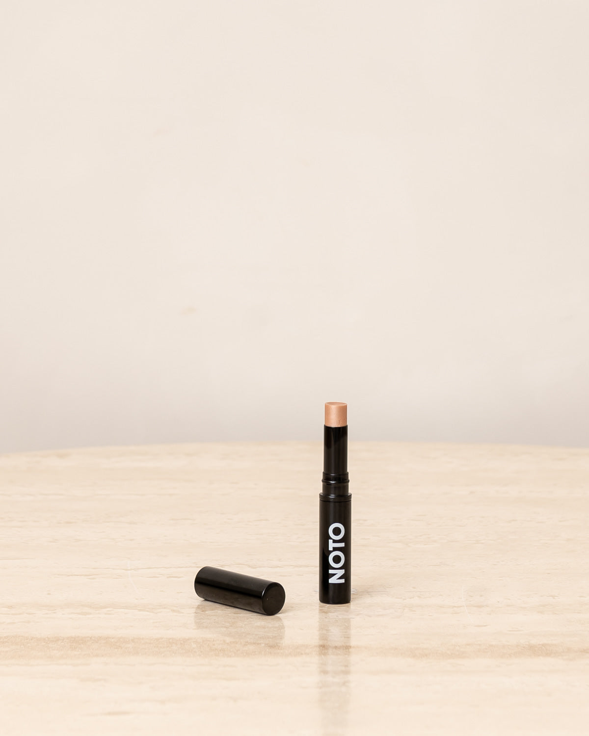 HYDRA HIGHLIGHTER STICK // FACE + BODY