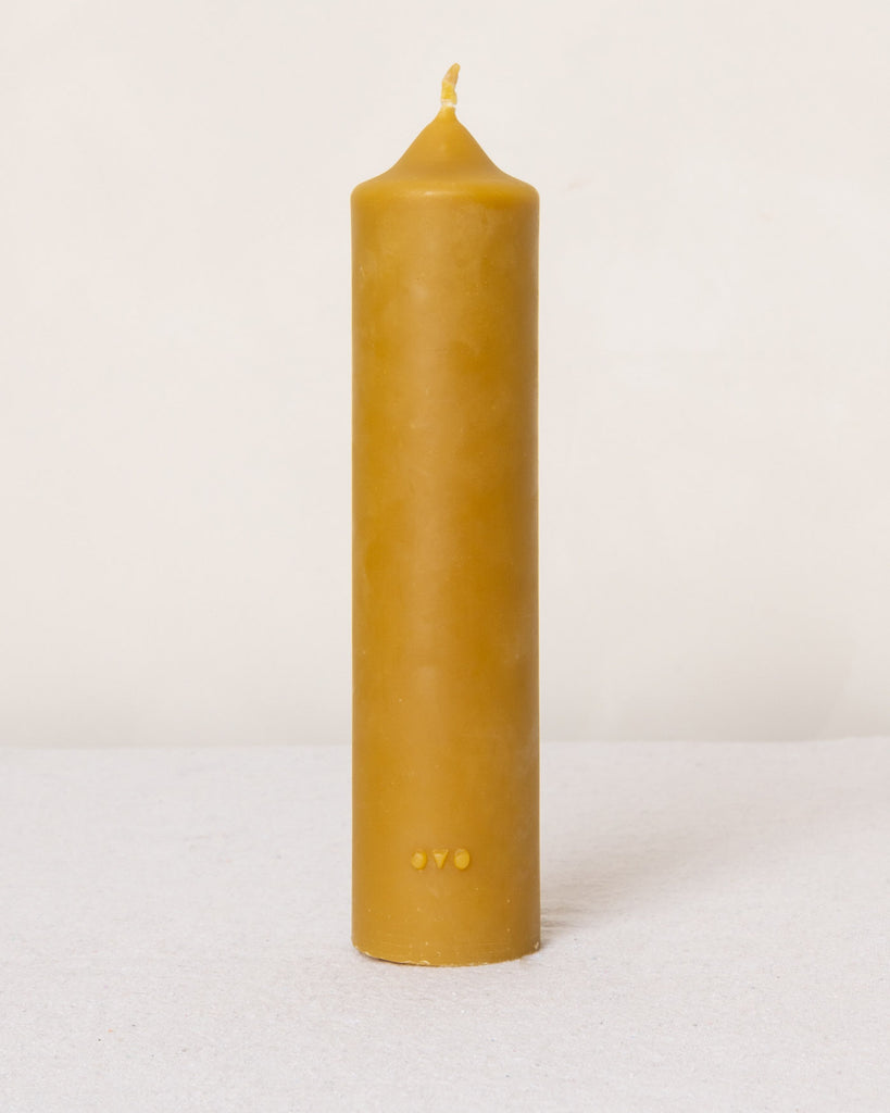 BIG BEESWAX CANDLE
